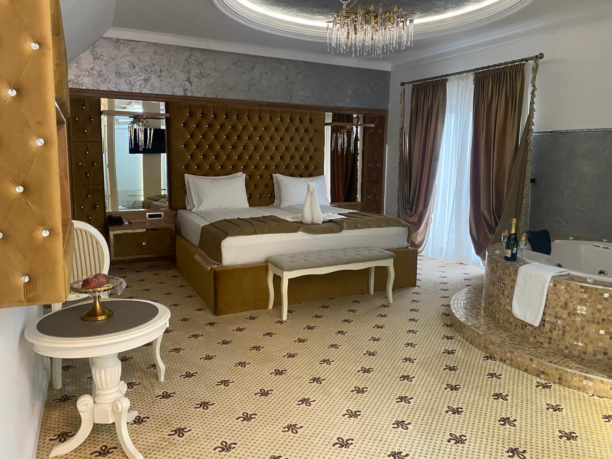 Vila Imperial One Luxury Boutique Hotel Făgăraş 외부 사진